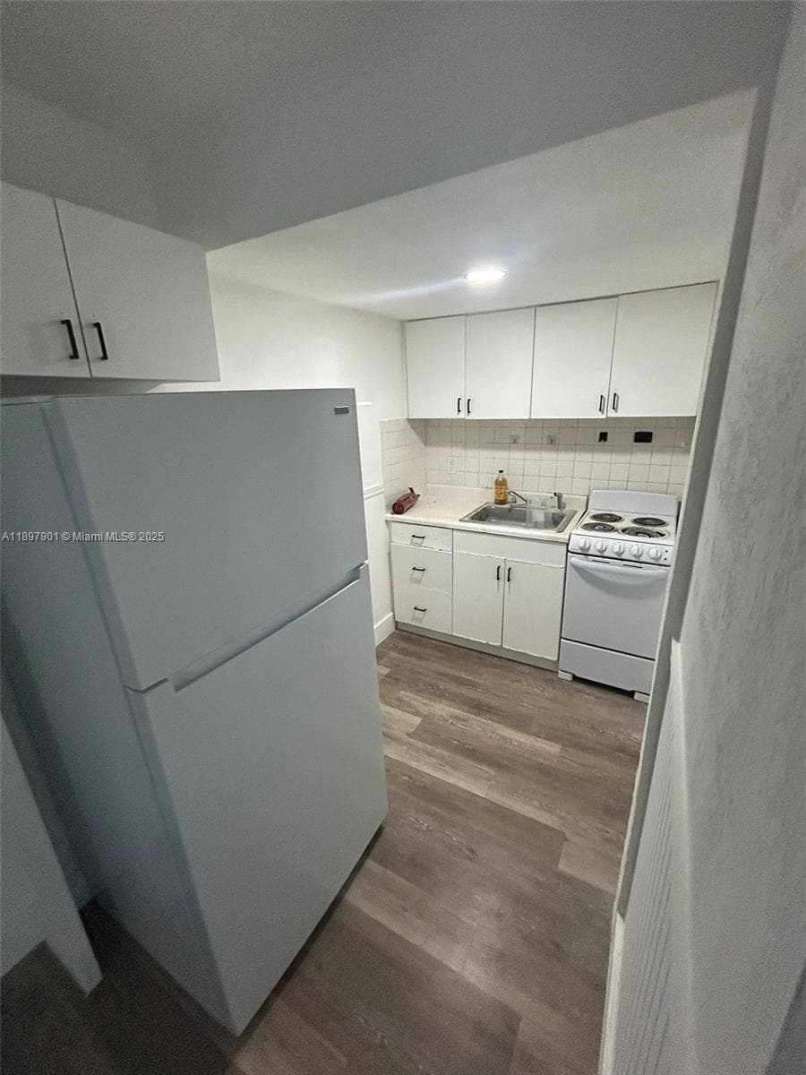 PROGRESSO · #1-6 in Fort Lauderdale - Photo 3