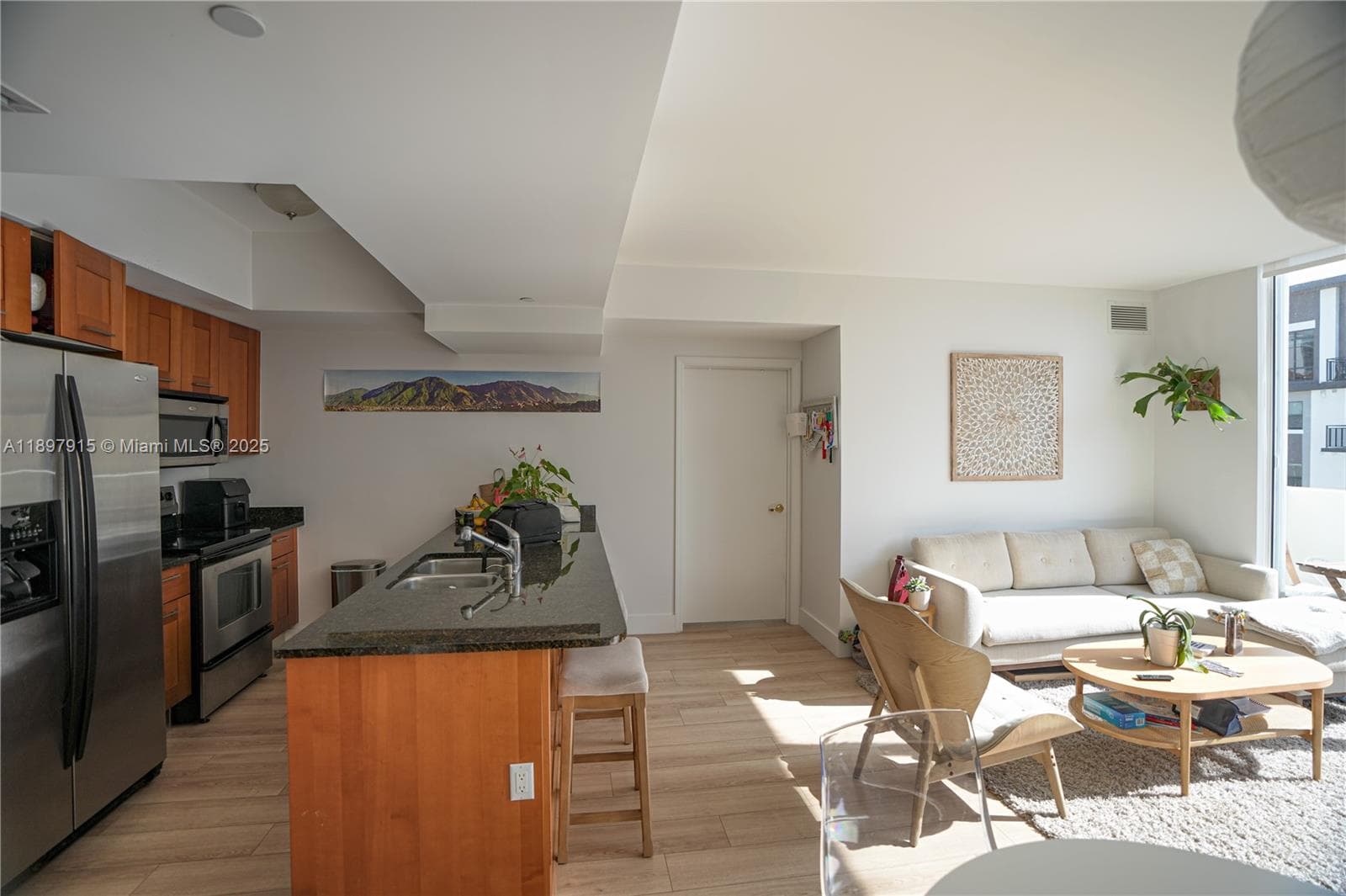 ONE VILLAGE PLACE CONDO · #916 in Coral Gables - Photo 2
