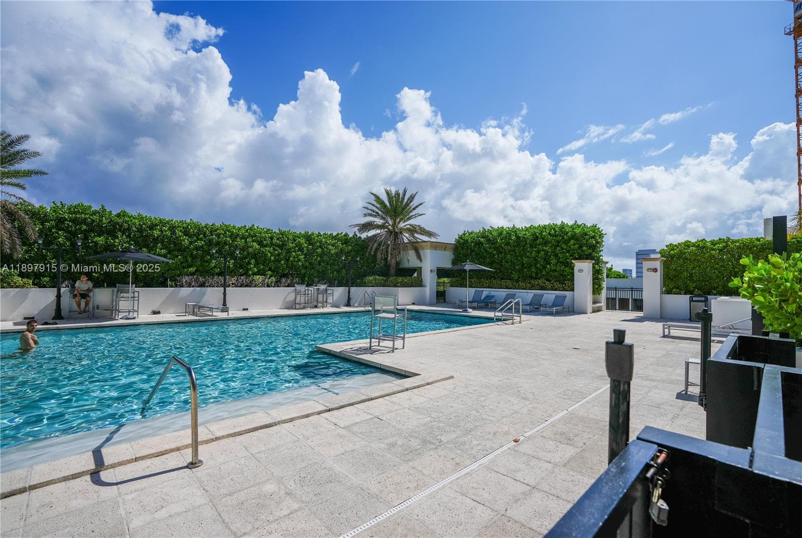 ONE VILLAGE PLACE CONDO · #916 in Coral Gables - Photo 16