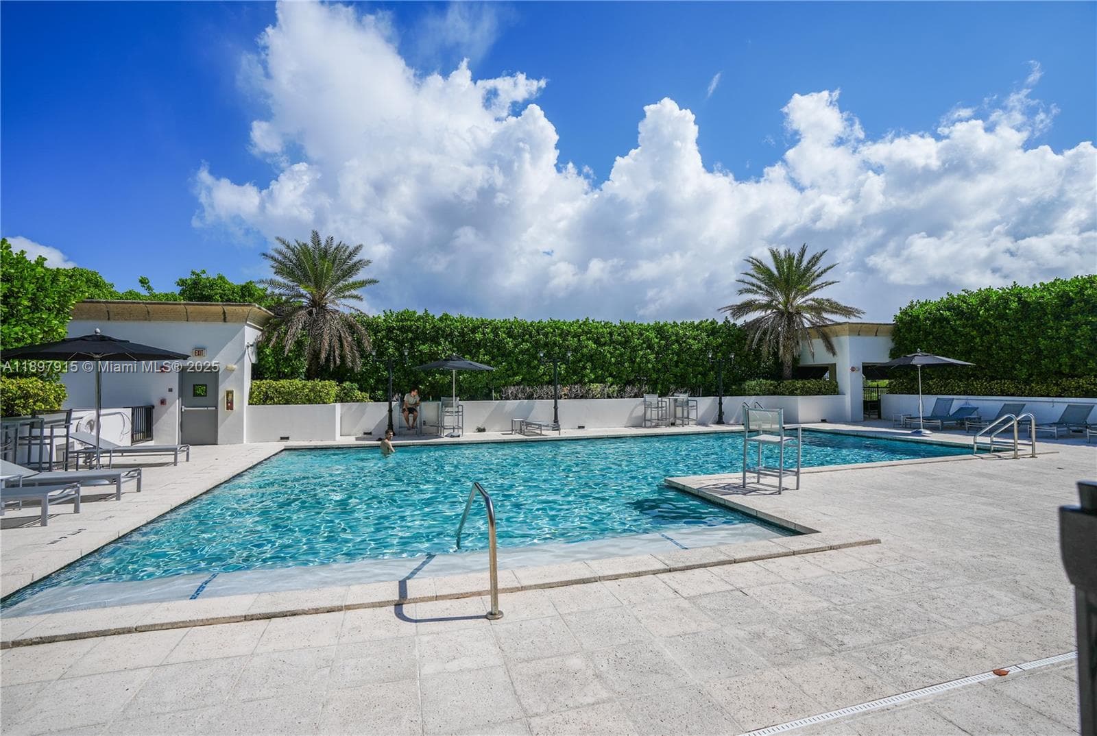 ONE VILLAGE PLACE CONDO · #916 in Coral Gables - Photo 15
