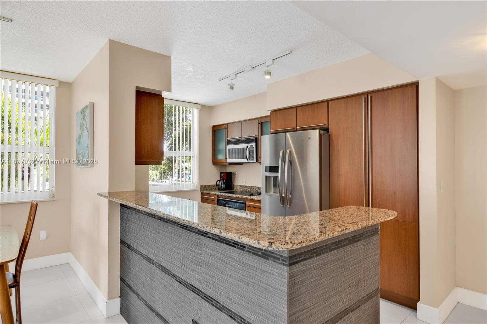 2080 OCEAN DRIVE CONDO · #202 in Hallandale Beach - Photo 6