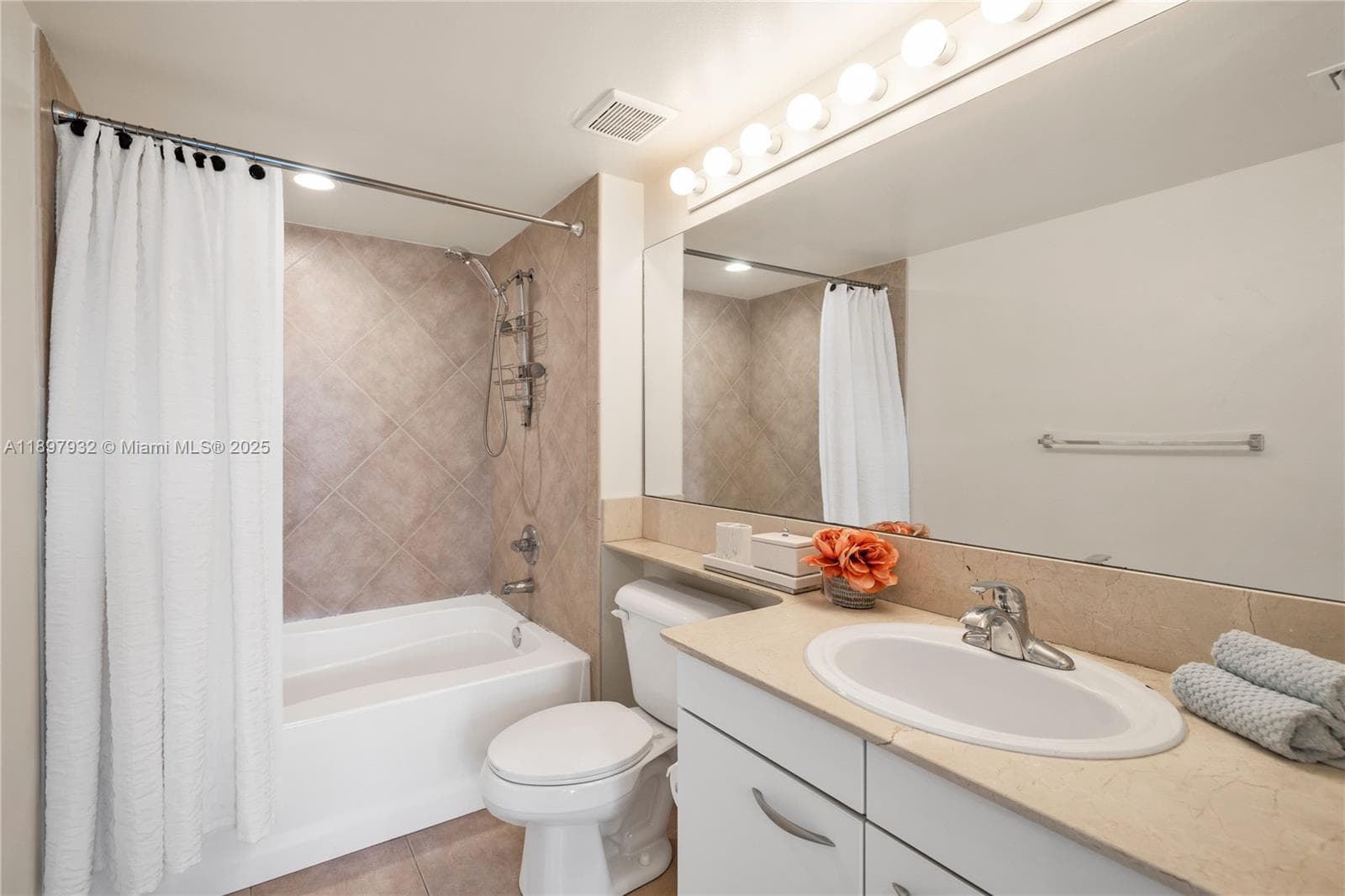 2080 OCEAN DRIVE CONDO · #202 in Hallandale Beach - Photo 16