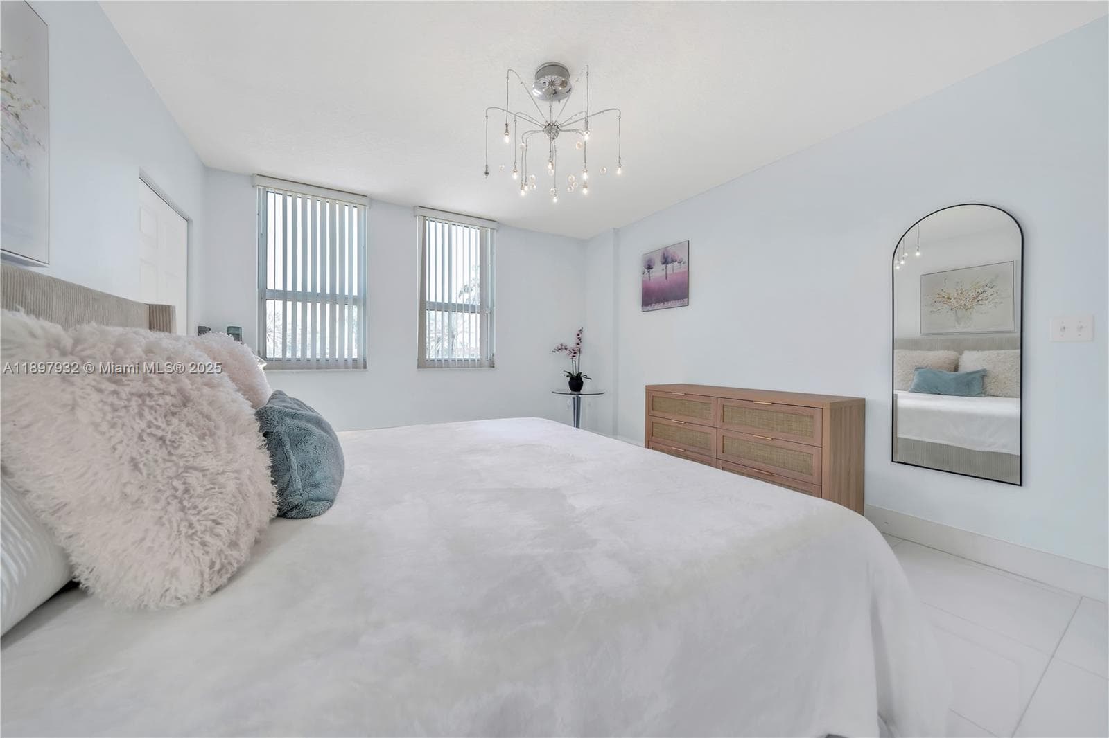 2080 OCEAN DRIVE CONDO · #202 in Hallandale Beach - Photo 11