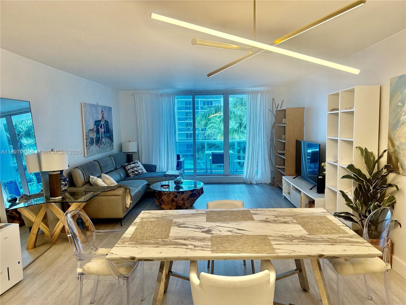 Roney Palace · #619 in Miami Beach - Photo 2
