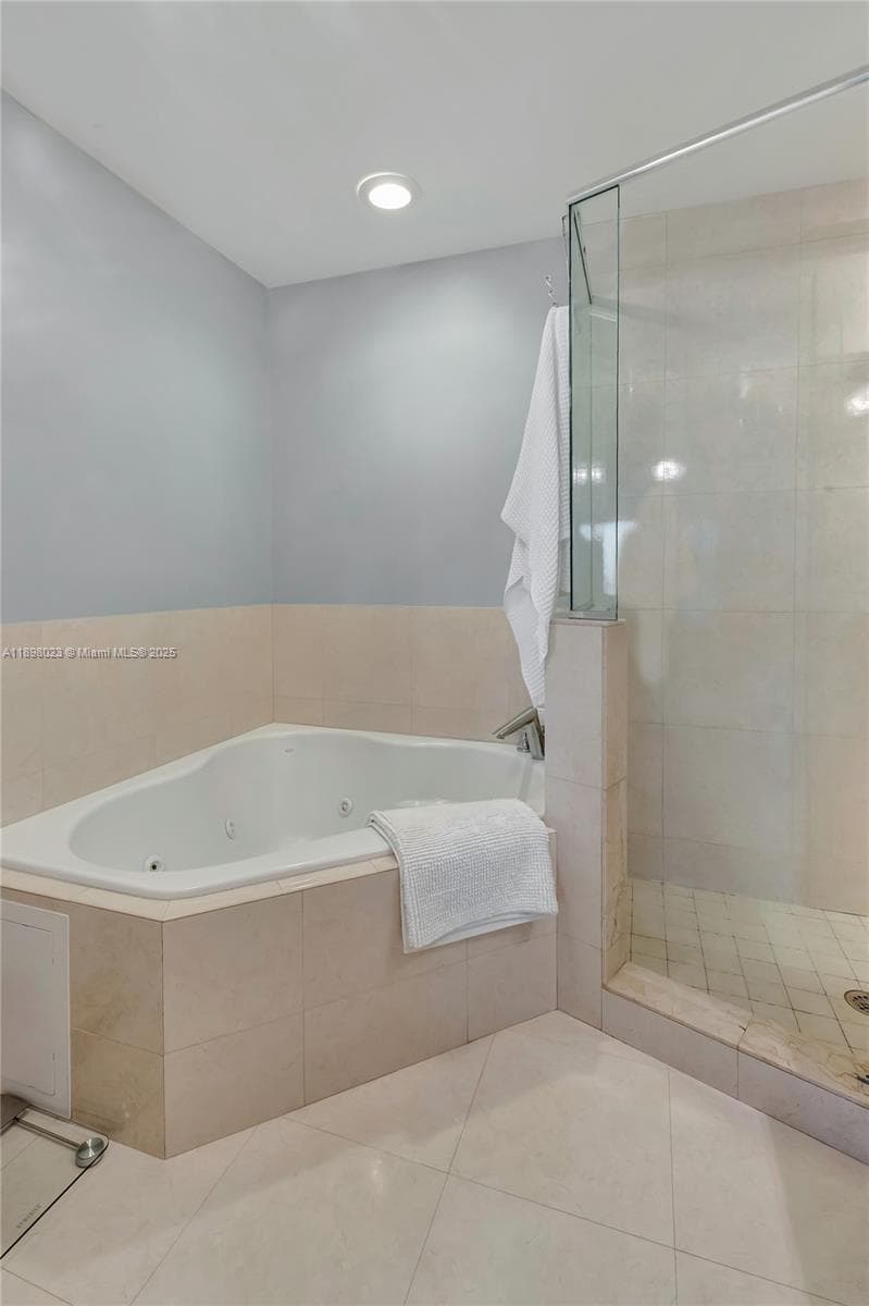 18409 NE 27th Ct #156 photo 18