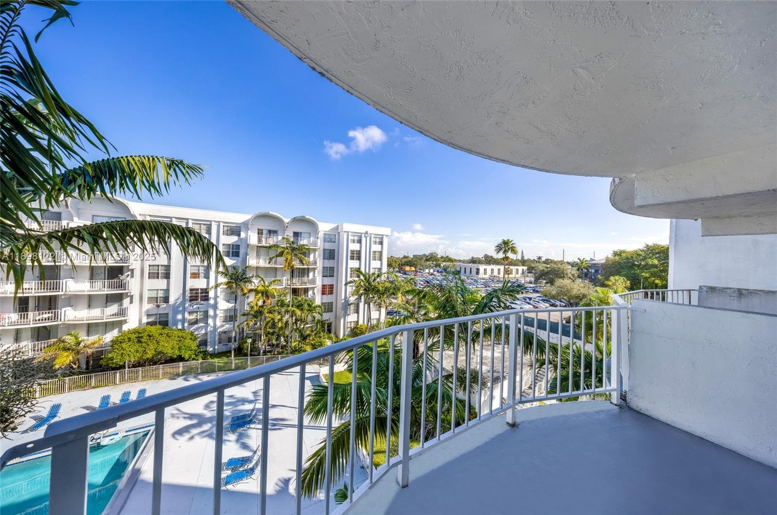 MONTECARLO CONDO · #C-512 in Miami - Photo 2