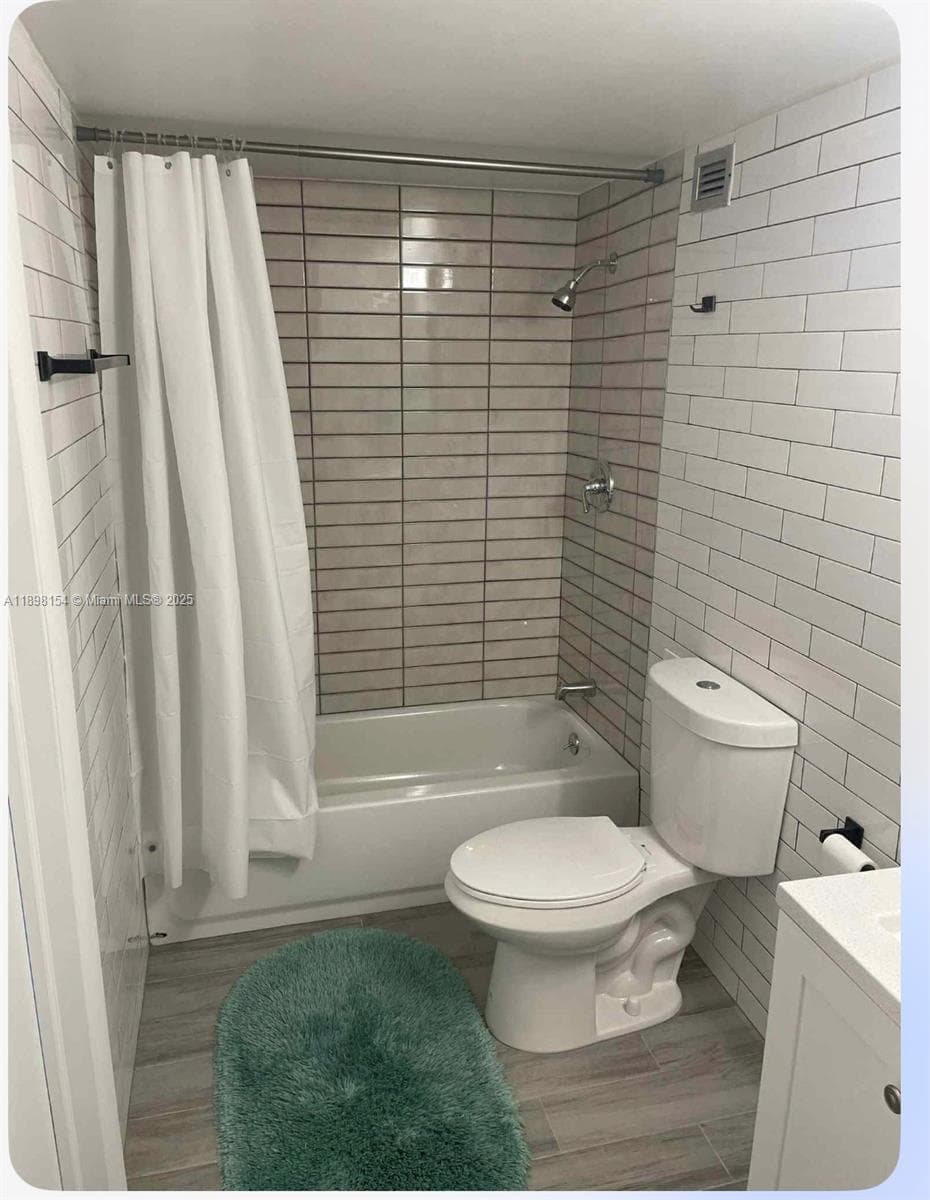 1351 Ne Miami Gardens Dr · #1421E in Miami - Photo 3