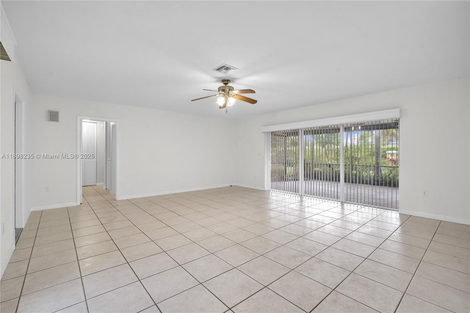 15460 SW 82nd Ct photo 3
