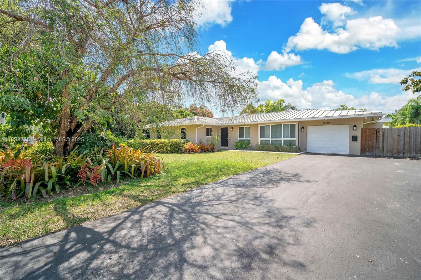 15460 SW 82nd Ct photo 1