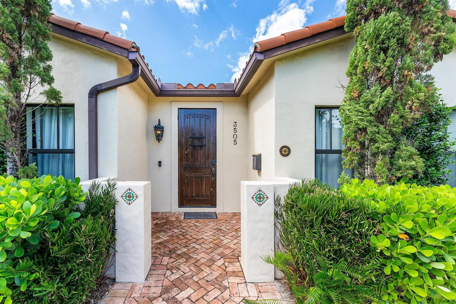 005-3505PoinsettiaAvenue-WestPalmBeach-F