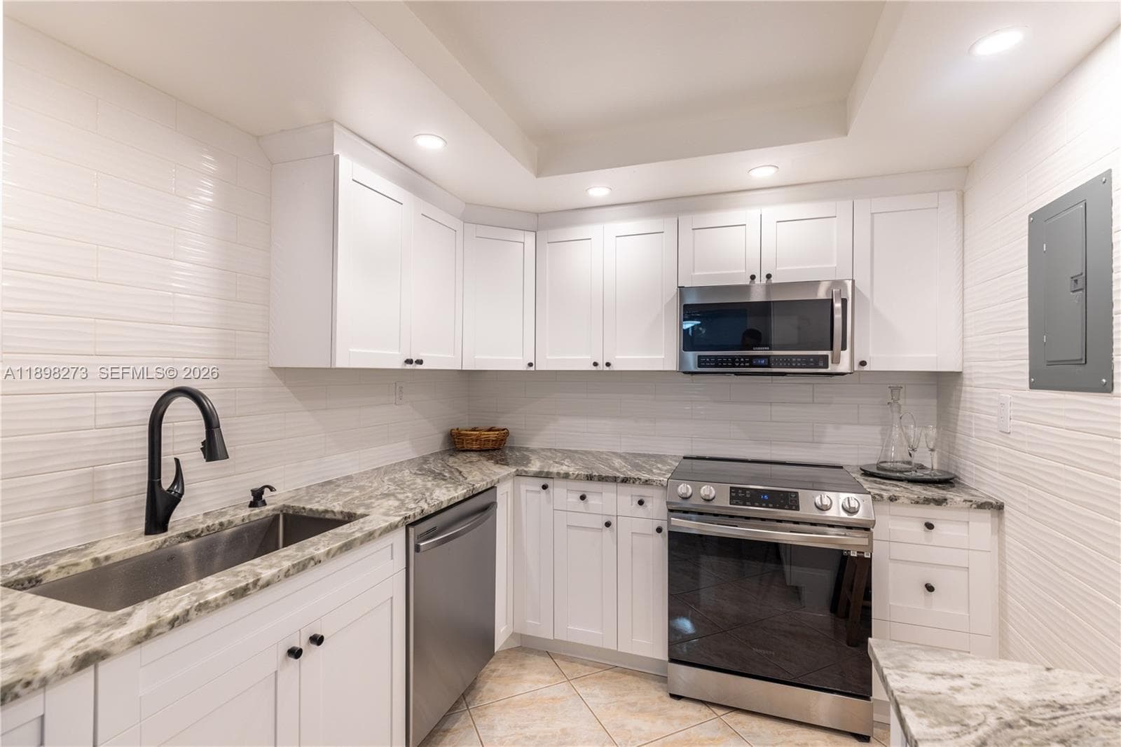 SILVER THATCH ATLANTIC PLZ · #1820 in Pompano Beach - Photo 3