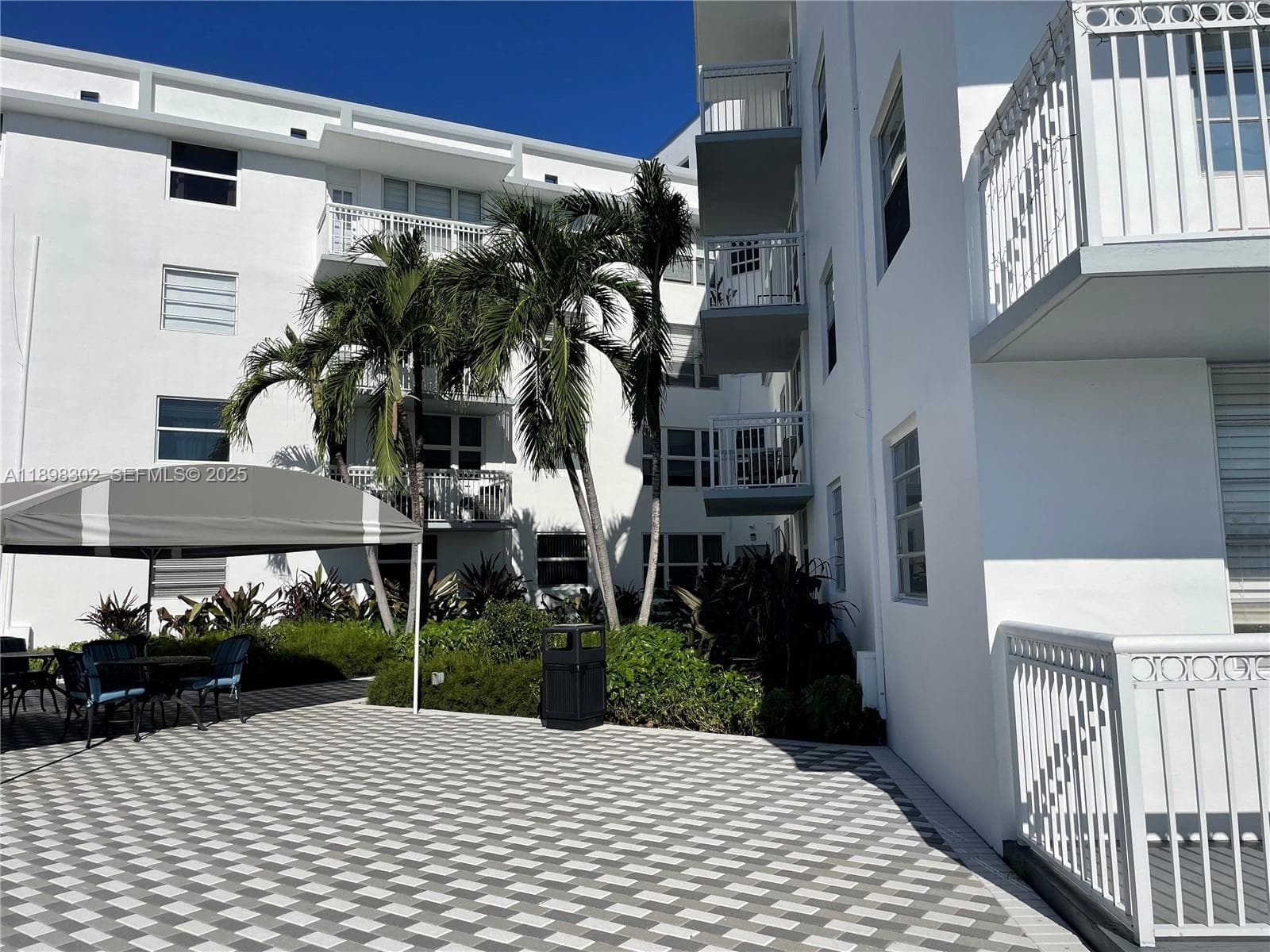 CHELSEA BAYVIEW CONDO · #129 in Hallandale Beach - Photo 21