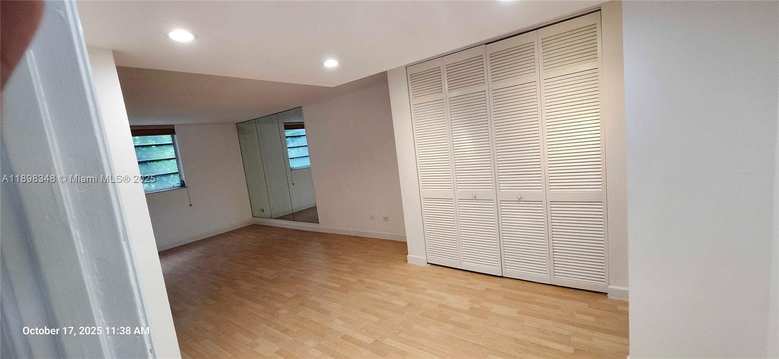 ROYAL OAKS CONDO · #238 in Miami - Photo 9