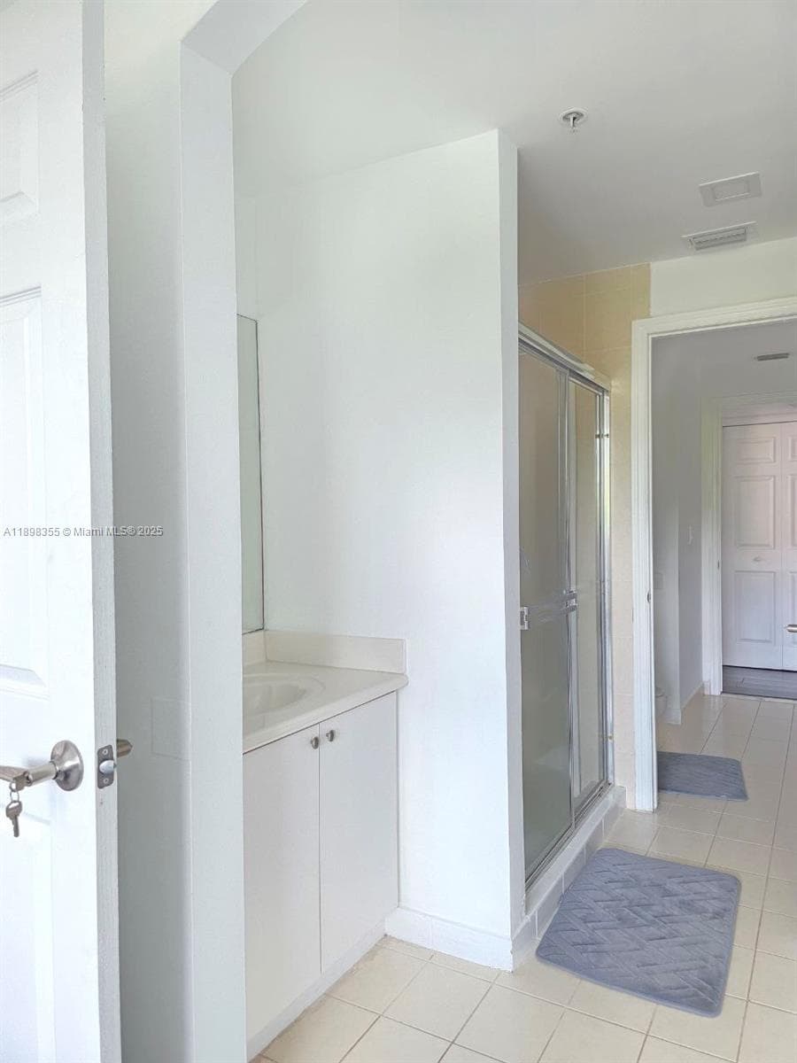 THE COURTS AT DORAL ISLES · #1332 in Doral - Photo 13