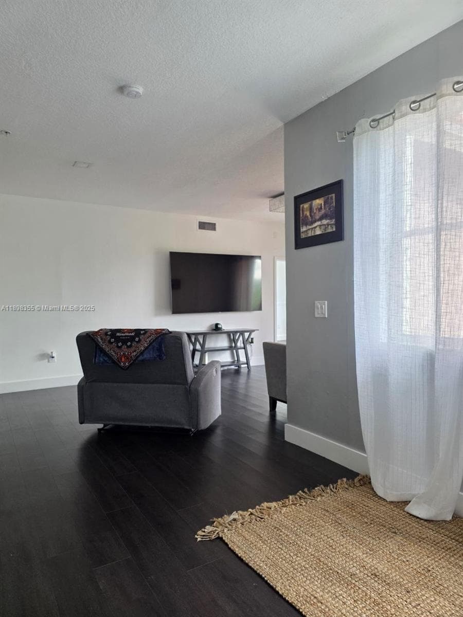 THE COURTS AT DORAL ISLES · #1332 in Doral - Photo 7