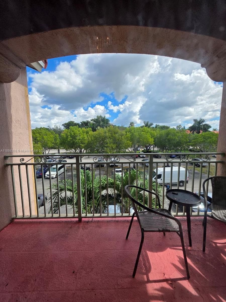 THE COURTS AT DORAL ISLES · #1332 in Doral - Photo 19
