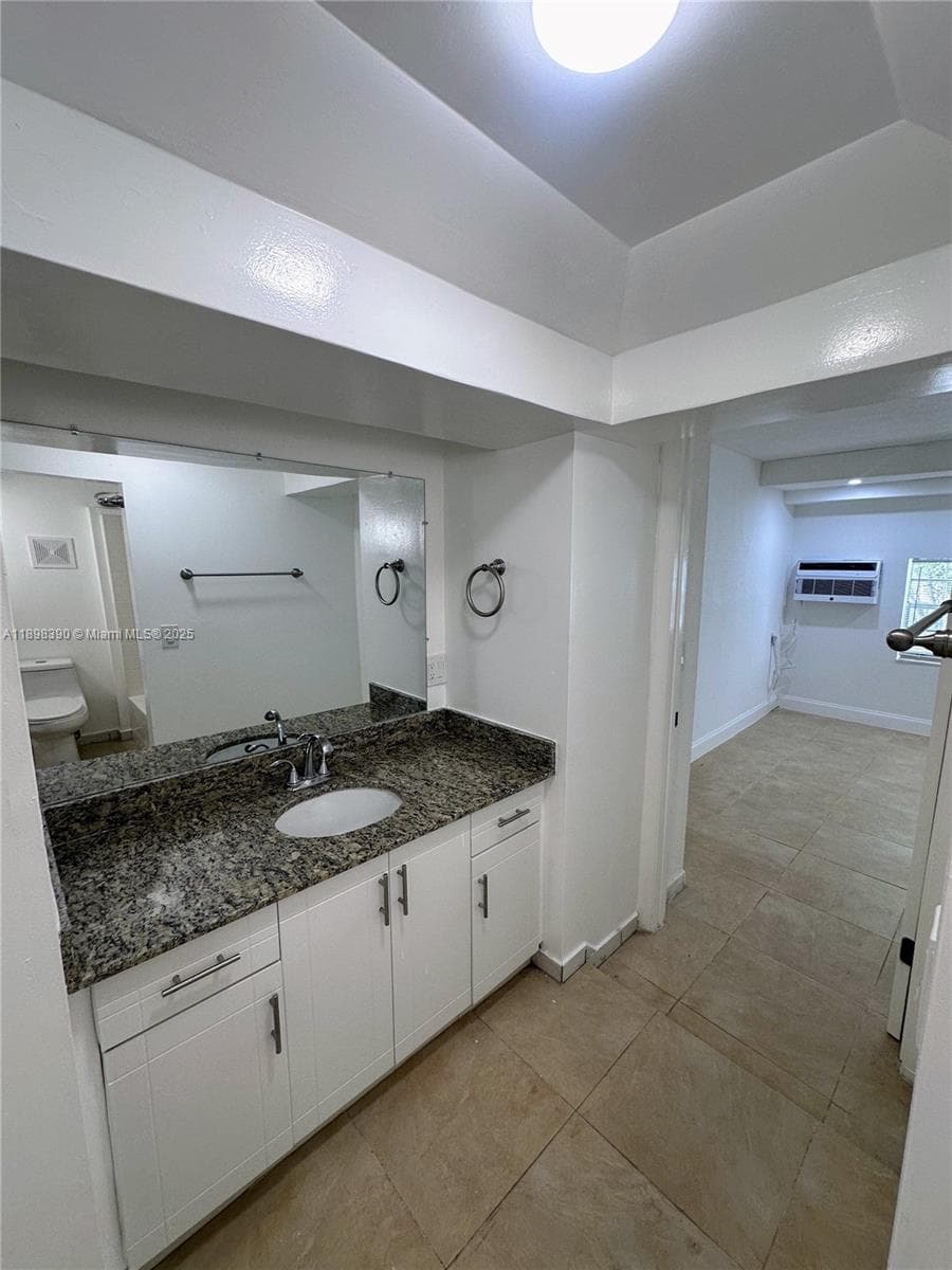 ALTOS DEL MAR NO 4 · #C-19 in Surfside - Photo 17
