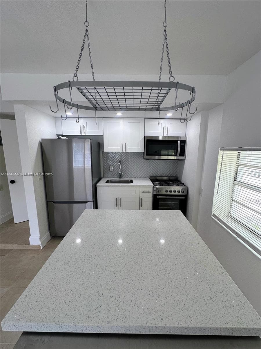 ALTOS DEL MAR NO 4 · #C-19 in Surfside - Photo 7