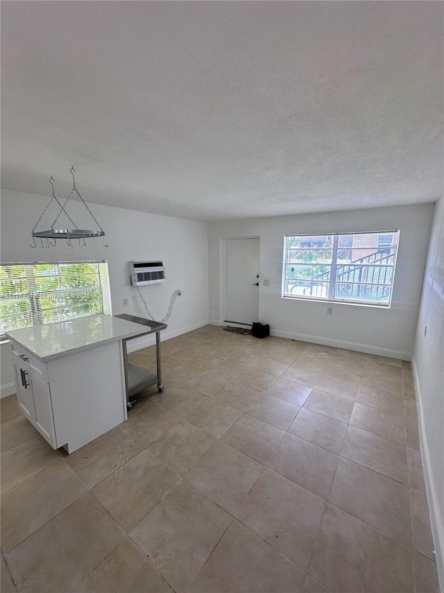 ALTOS DEL MAR NO 4 · #C-19 in Surfside - Photo 9