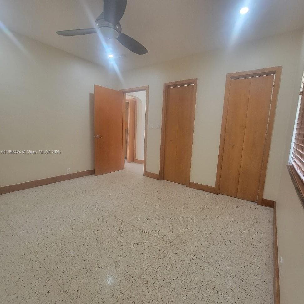 SEA WASH CONDO · #15 in Miami Beach - Photo 13
