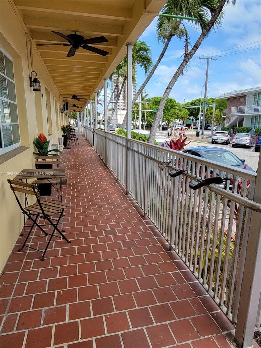 SEA WASH CONDO · #15 in Miami Beach - Photo 20