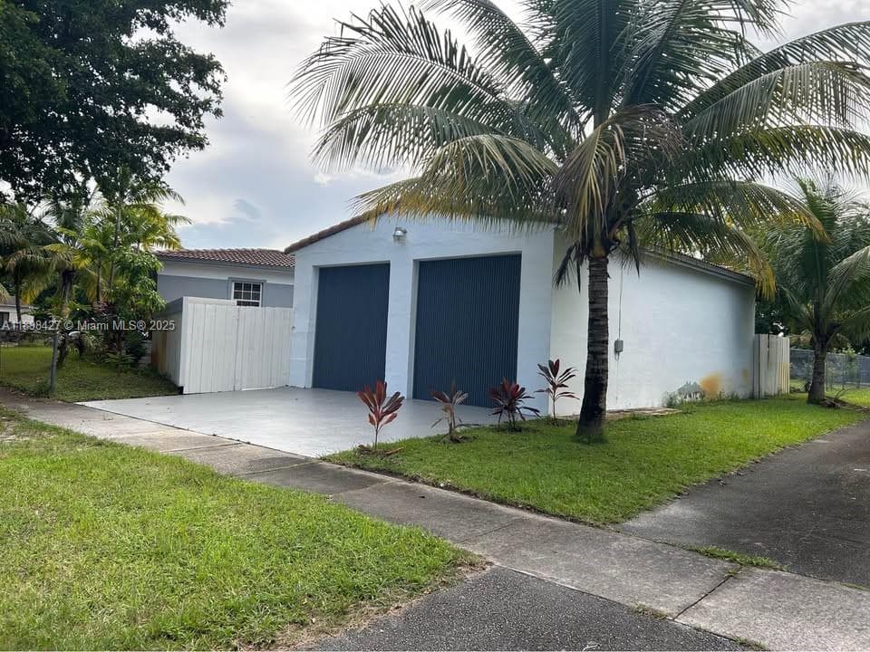 OVERBROOK SHORES NO 3 · #2 in North Miami - Photo 1
