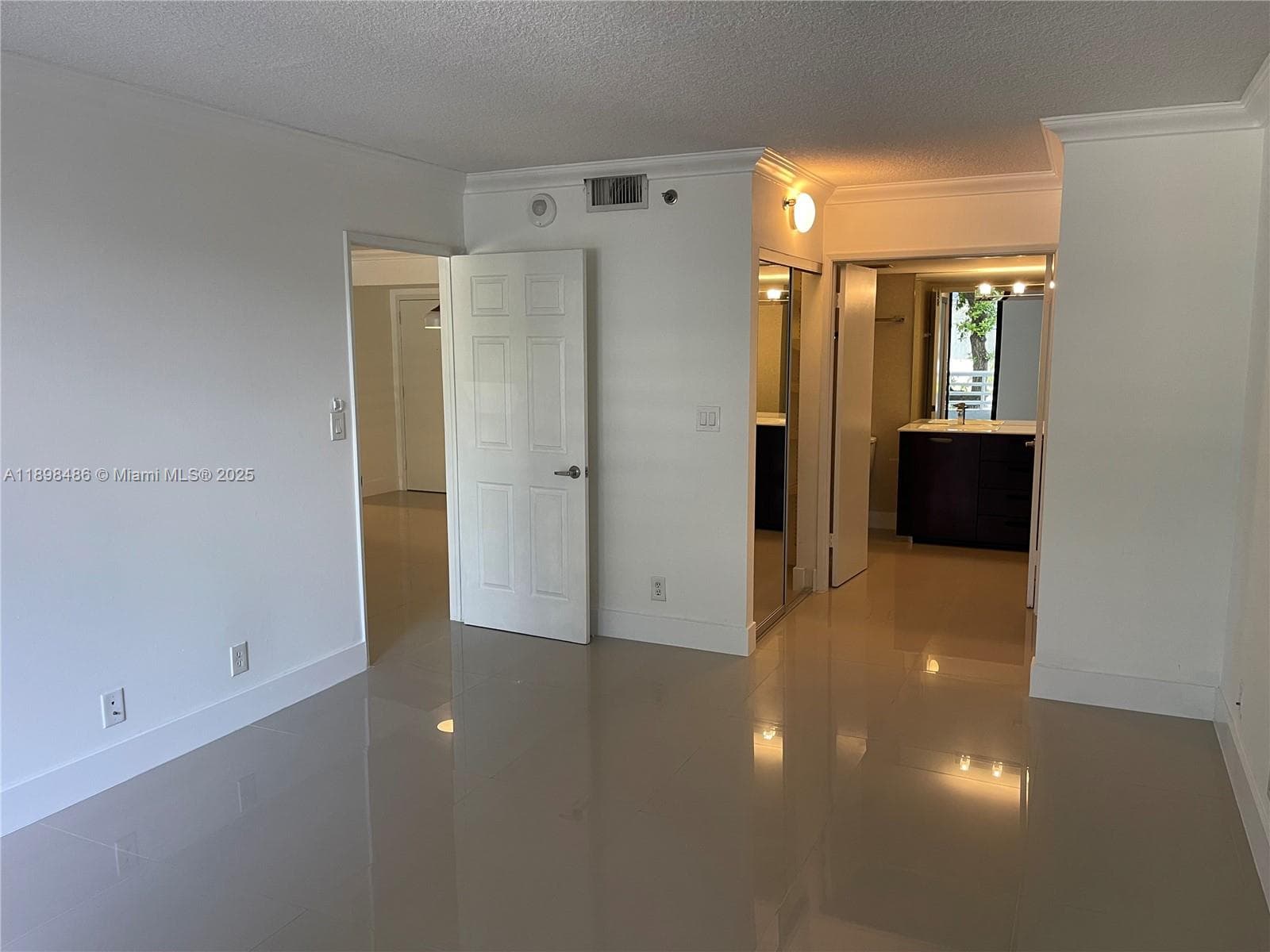 PARC CENTRAL AVENTURA EAS · #205 in Aventura - Photo 8