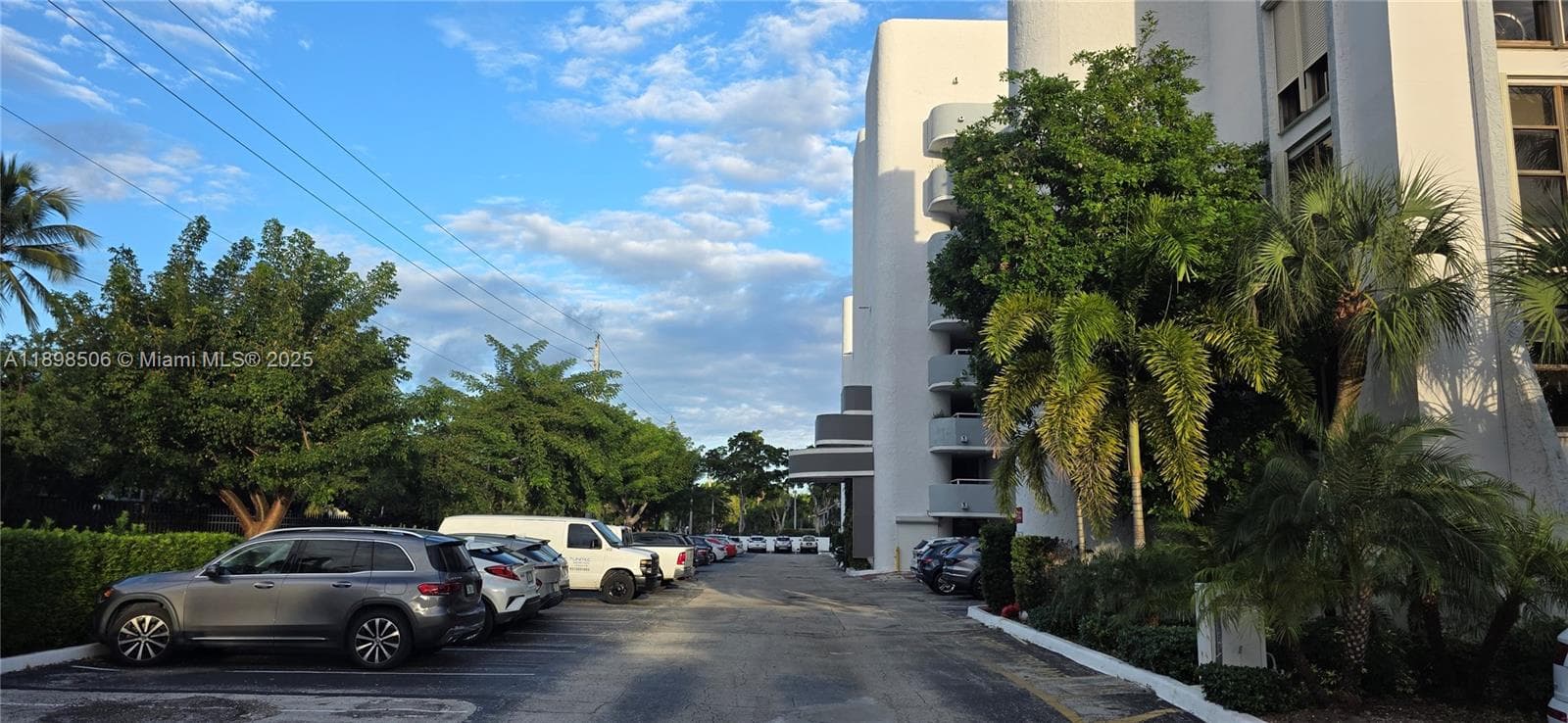 CRICKET CLUBHOUSE CONDO · #310 in Miami - Photo 51