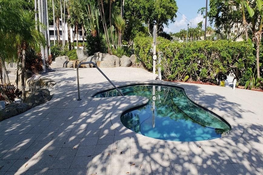 PARC CENTRAL AVENTURA SOU · #1503 in Aventura - Photo 29