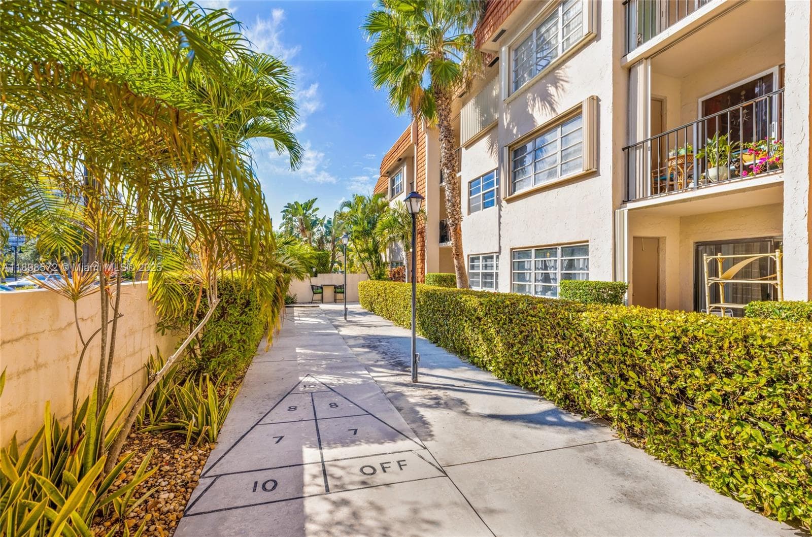 GABLE ARMS CONDO · #104 in Fort Lauderdale - Photo 11