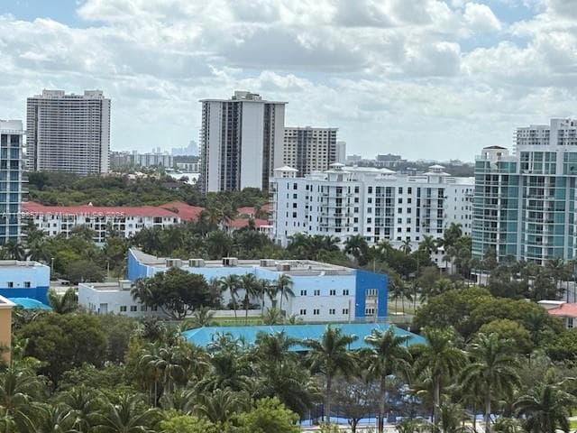 PARC CENTRAL SOUTH · #1518 in Aventura - Photo 7