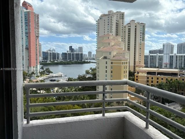 PARC CENTRAL SOUTH · #1518 in Aventura - Photo 5