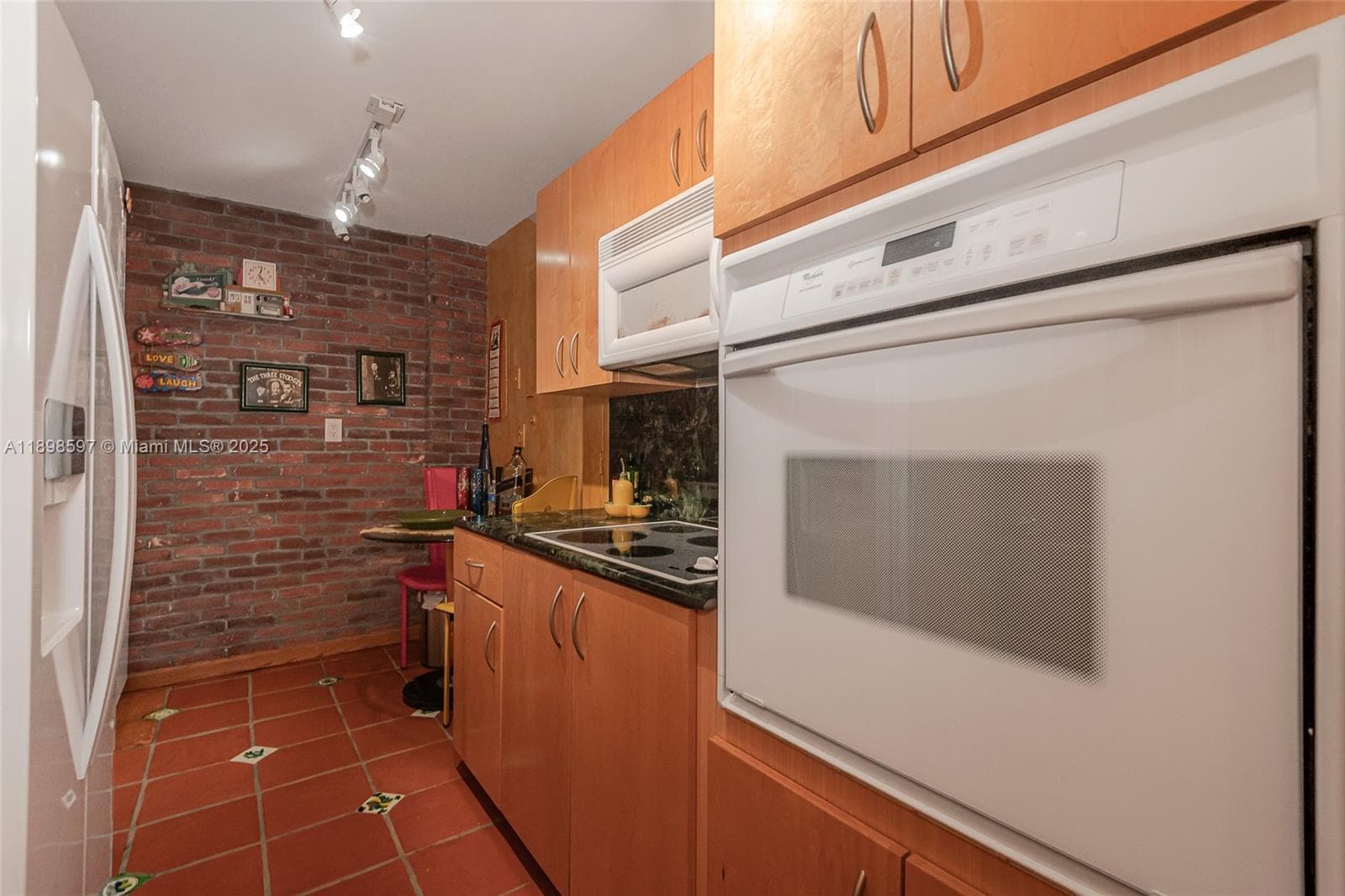 KENNEDY HOUSE · #5A in North Bay Village - Photo 12