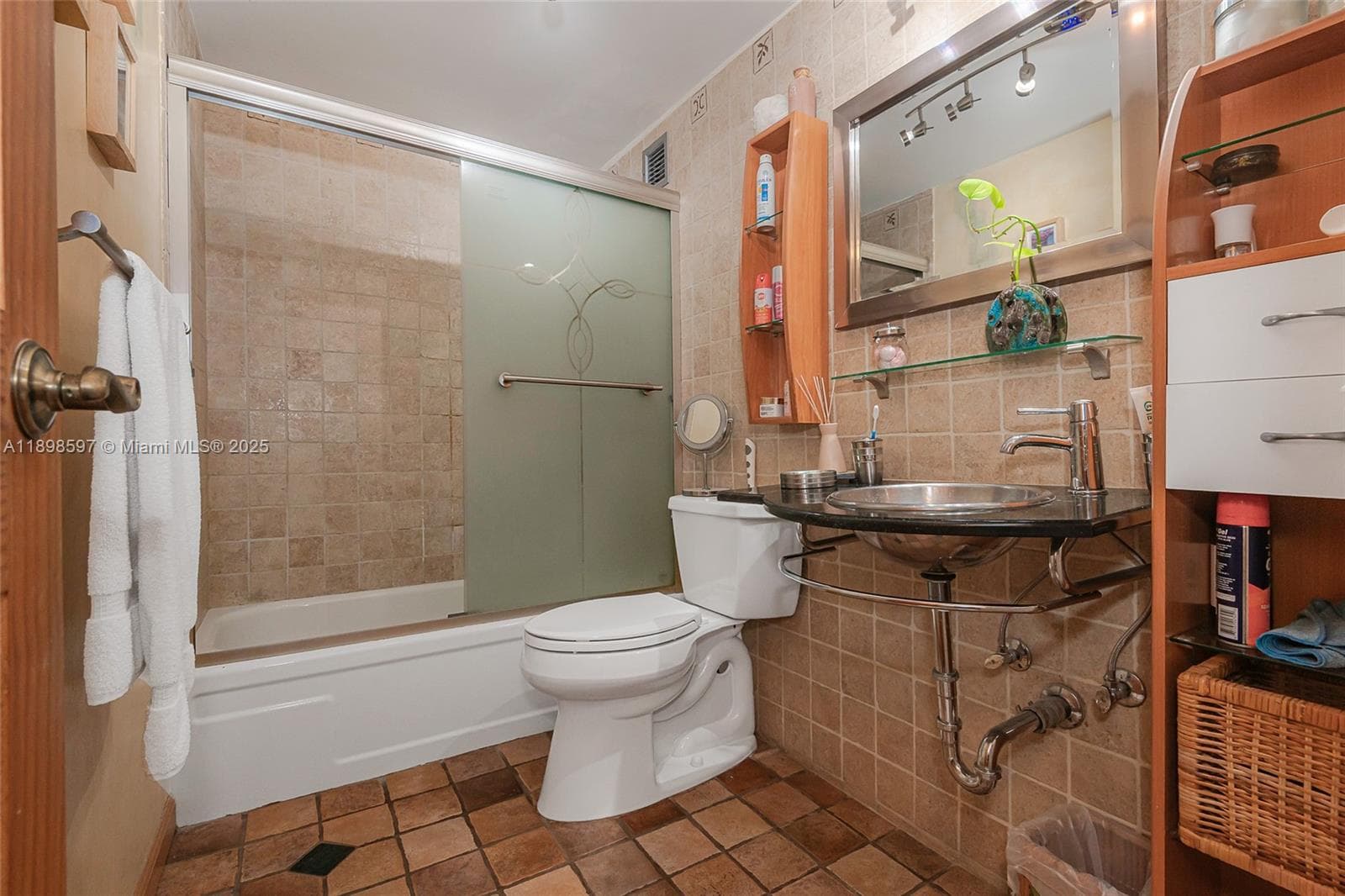 KENNEDY HOUSE · #5A in North Bay Village - Photo 22