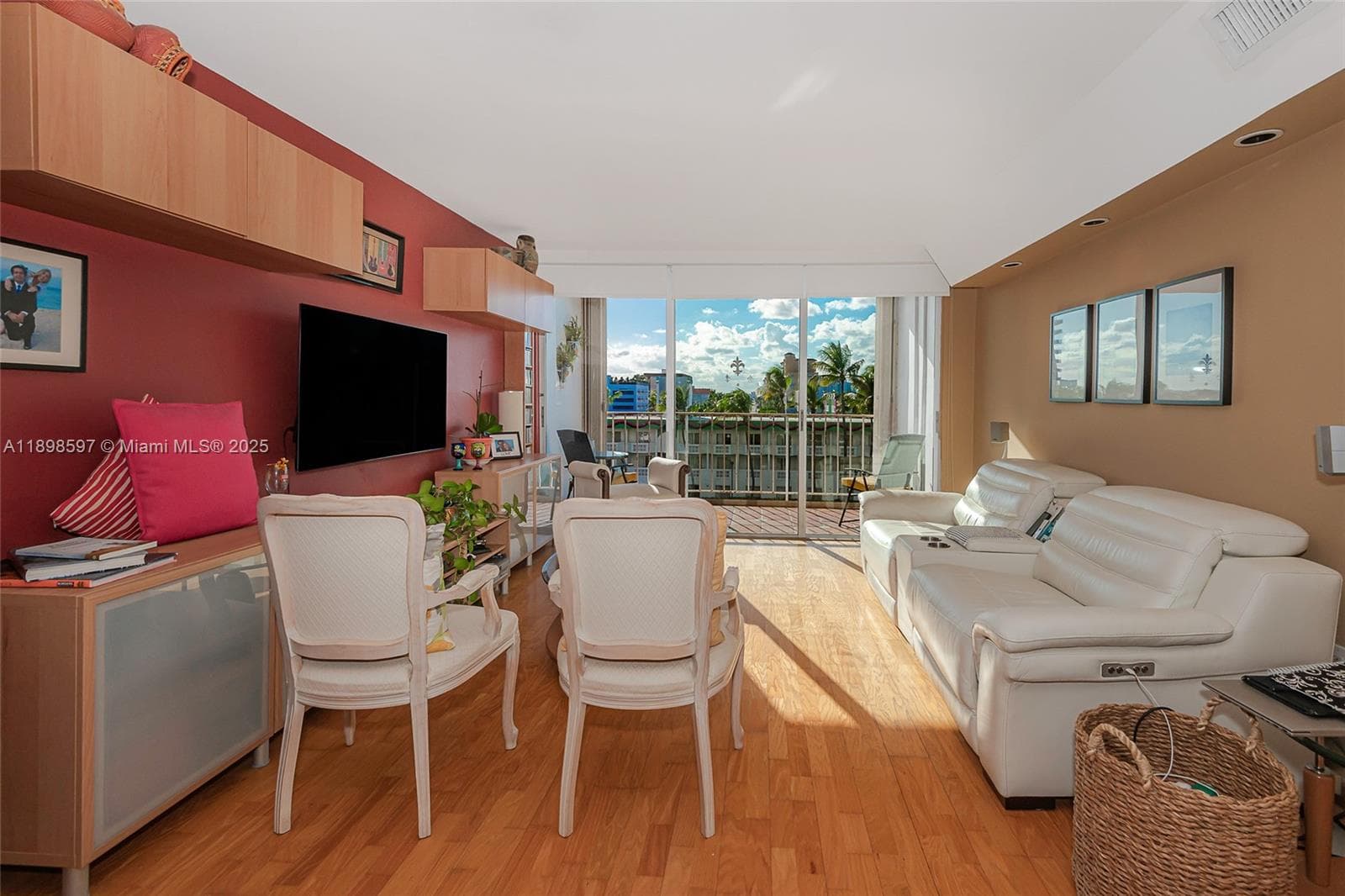 KENNEDY HOUSE · #5A in North Bay Village - Photo 4