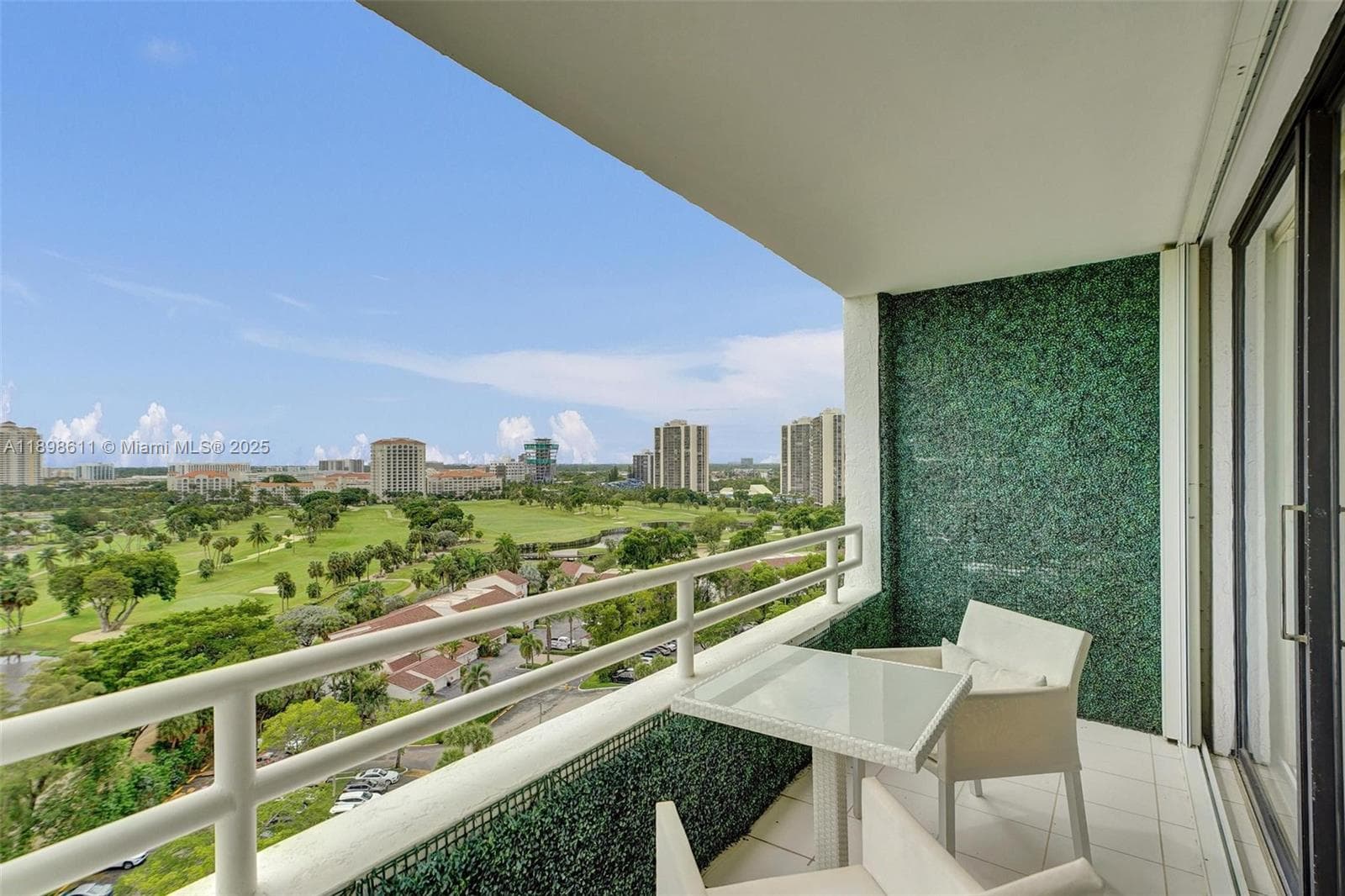 DELVISTA TOWERS CONDO · #1525 in Aventura - Photo 27