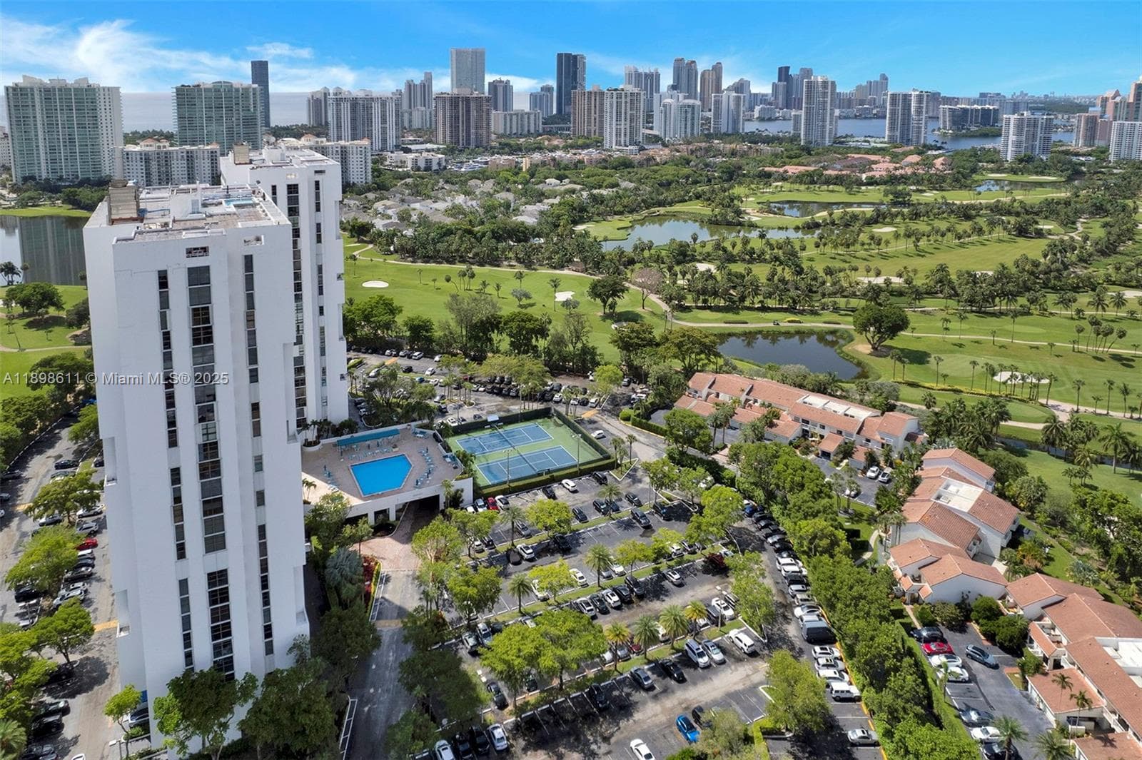 DELVISTA TOWERS CONDO · #1525 in Aventura - Photo 42