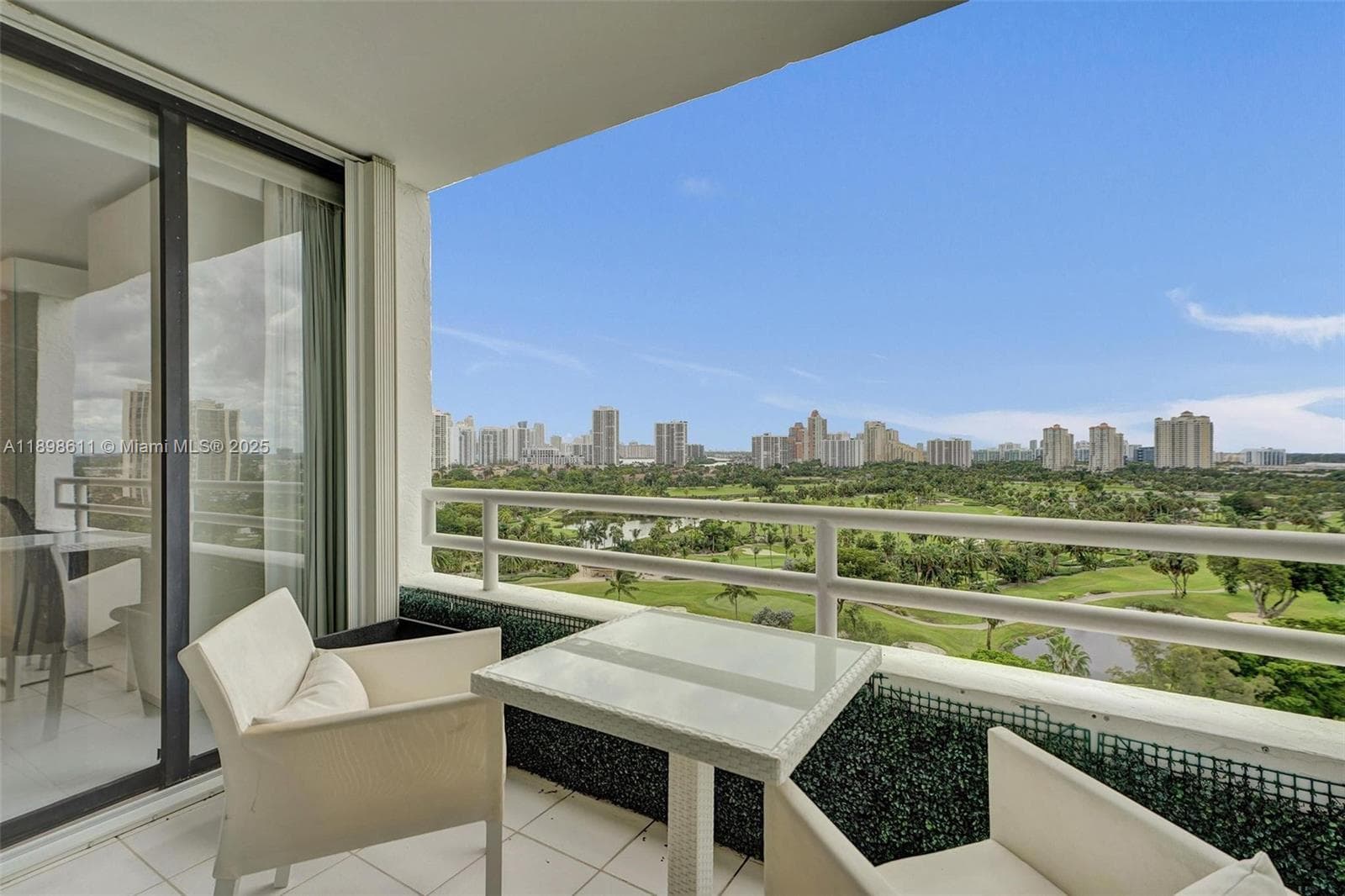 DELVISTA TOWERS CONDO · #1525 in Aventura - Photo 26