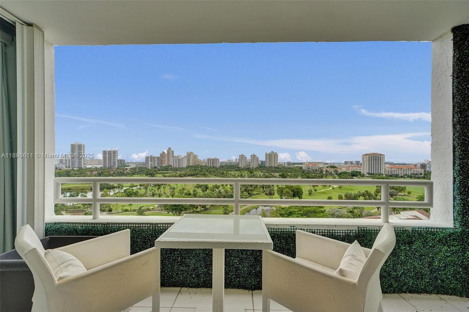 DELVISTA TOWERS CONDO · #1525 in Aventura - Photo 25