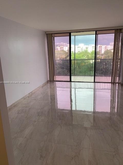 CORONADO · #521 in Aventura - Photo 12