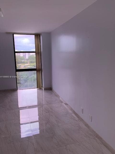 CORONADO · #521 in Aventura - Photo 18