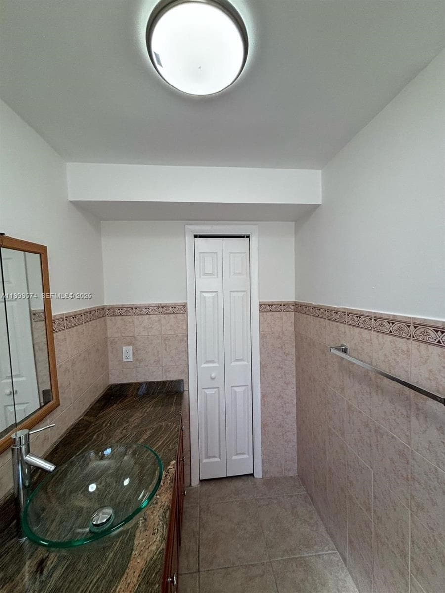 FIRST GULFSTREAM GARDEN · #107A in Hallandale Beach - Photo 18