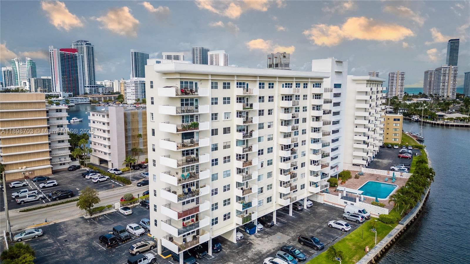 Ocean View Tower · #1012 in Hallandale Beach - Photo 42