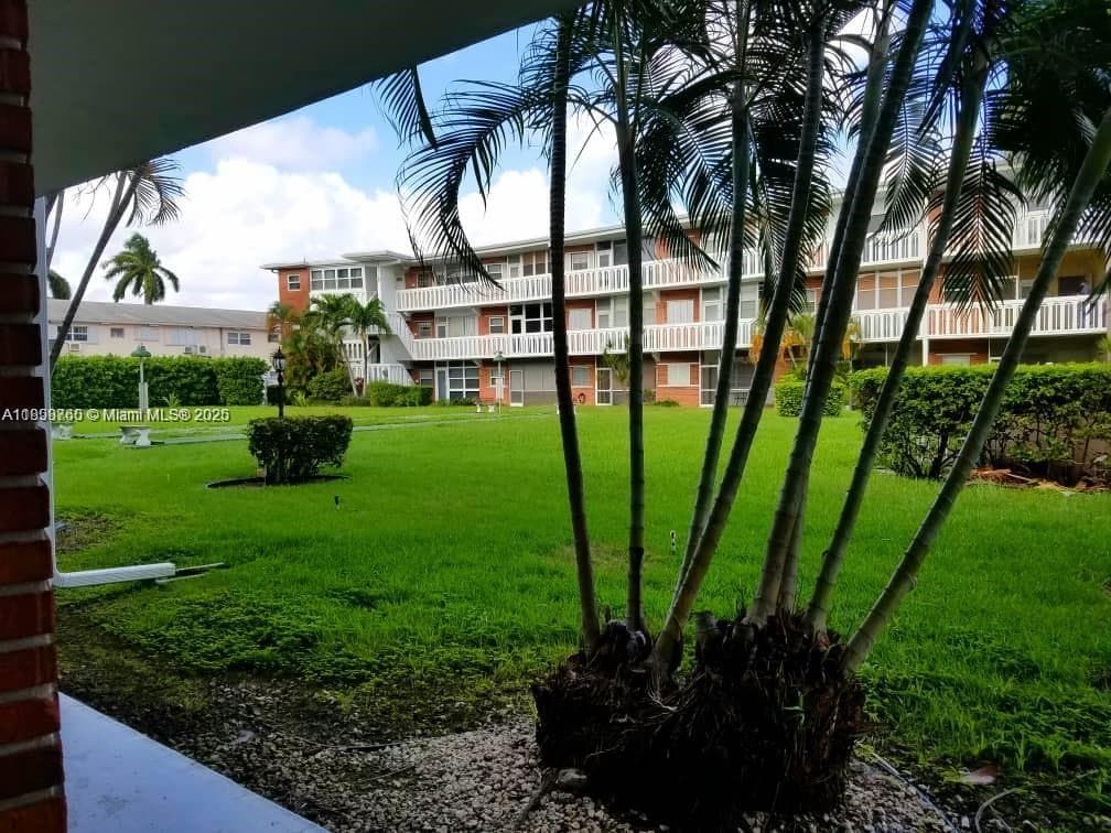 ELDORADO COUNTRY CLUB TOW · #23A in Hallandale Beach - Photo 4