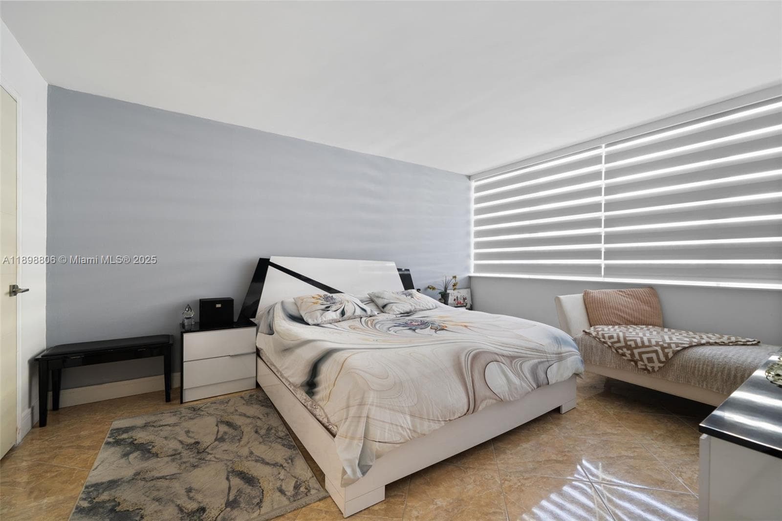 Parker Tower Condominium · #708 in Hallandale Beach - Photo 13