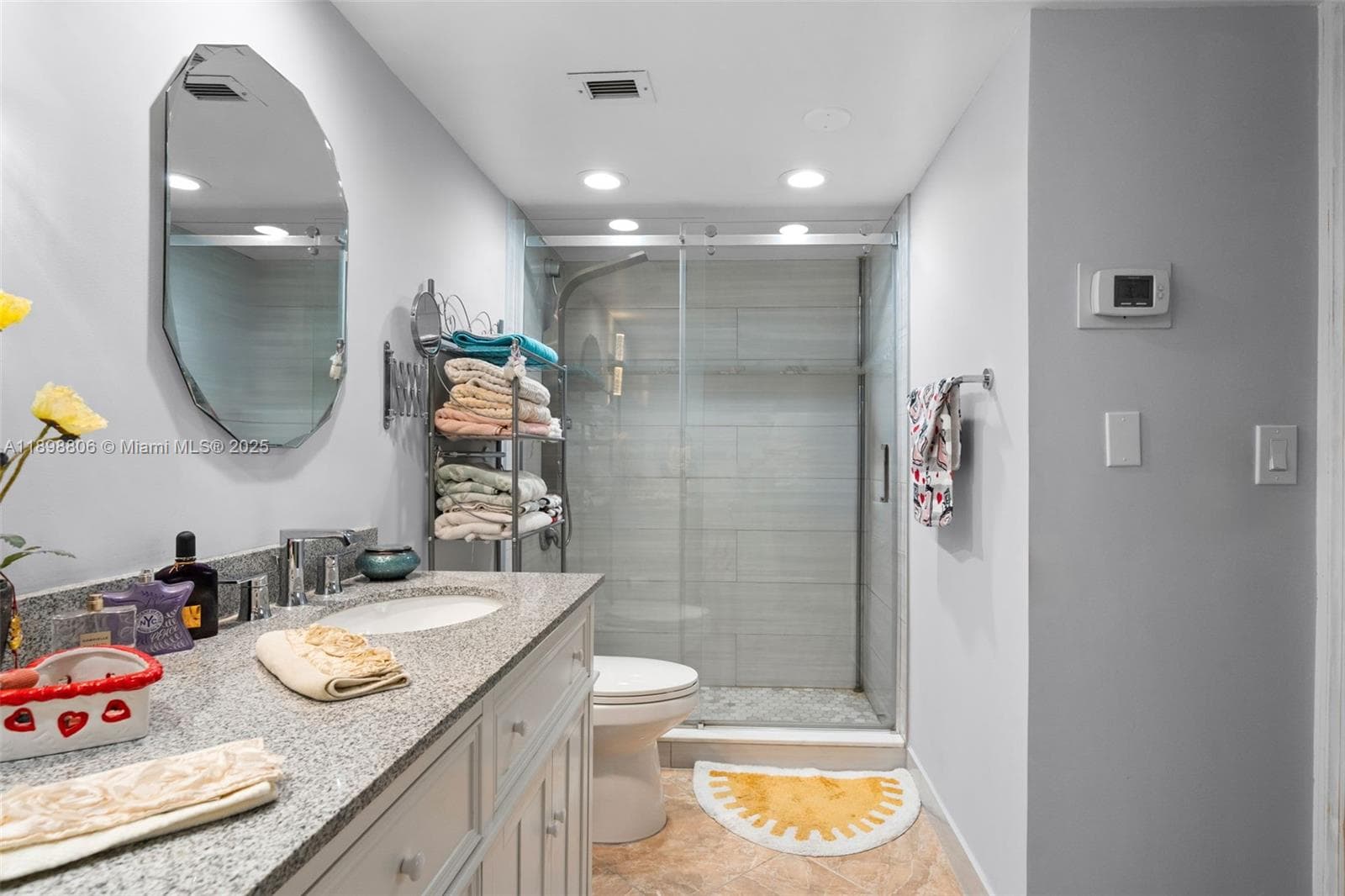 Parker Tower Condominium · #708 in Hallandale Beach - Photo 17