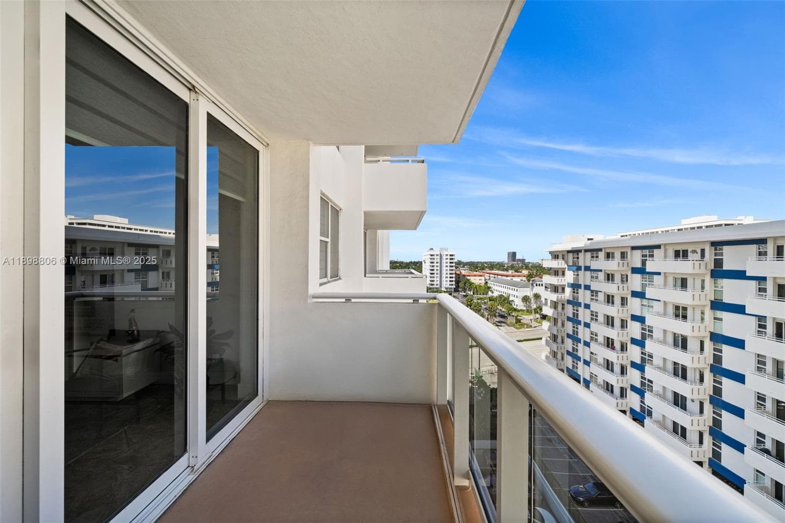 Parker Tower Condominium · #708 in Hallandale Beach - Photo 22