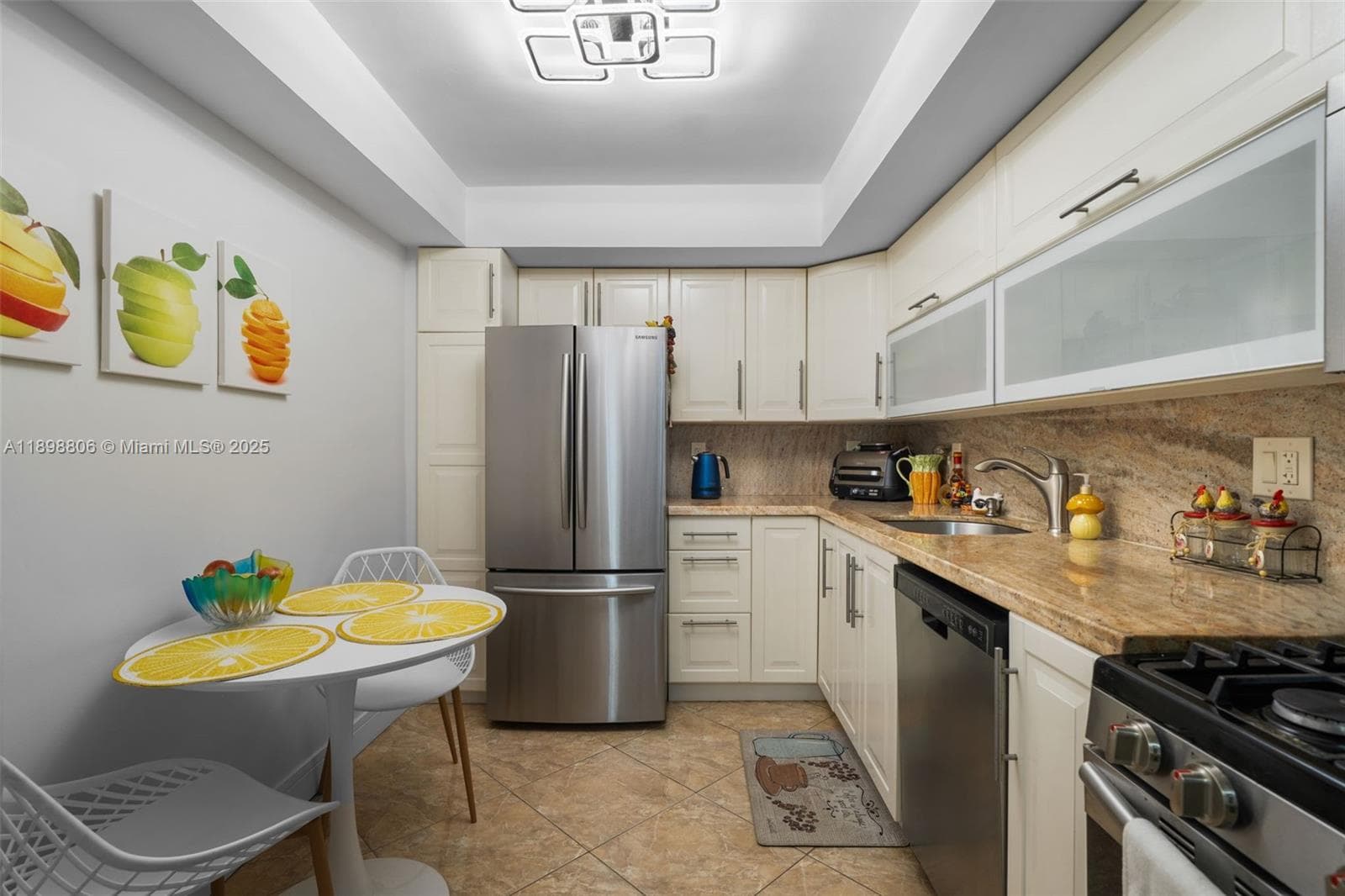 Parker Tower Condominium · #708 in Hallandale Beach - Photo 5
