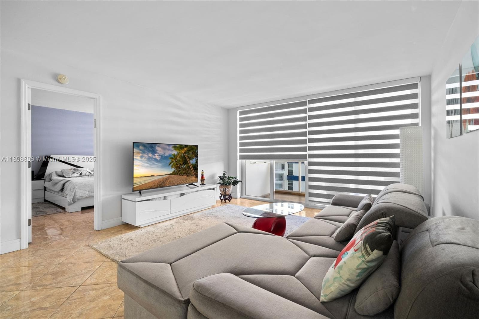 Parker Tower Condominium · #708 in Hallandale Beach - Photo 10