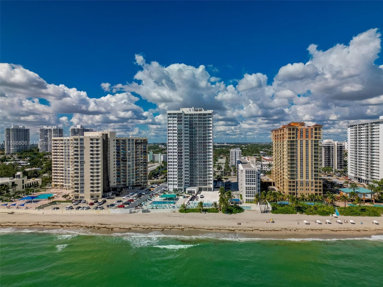 Parker Tower Condominium · #708 in Hallandale Beach - Photo 19